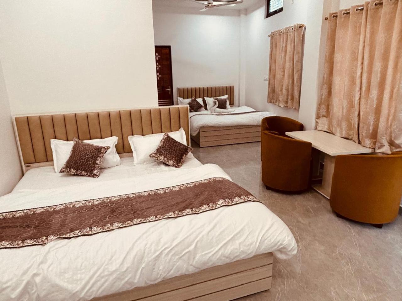 Shri Ram Darbar Hotel Ayodhya Luaran gambar
