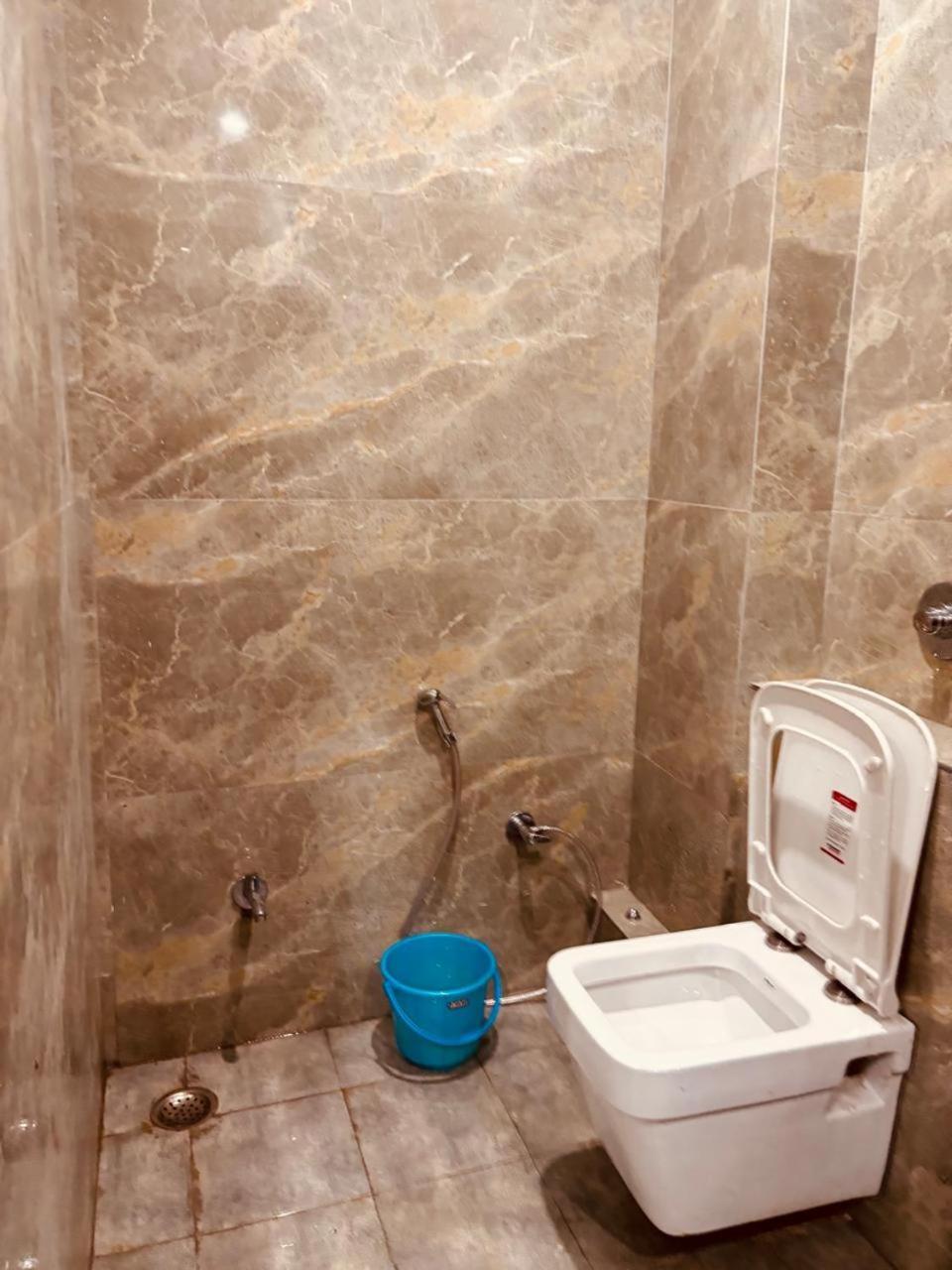 Shri Ram Darbar Hotel Ayodhya Luaran gambar